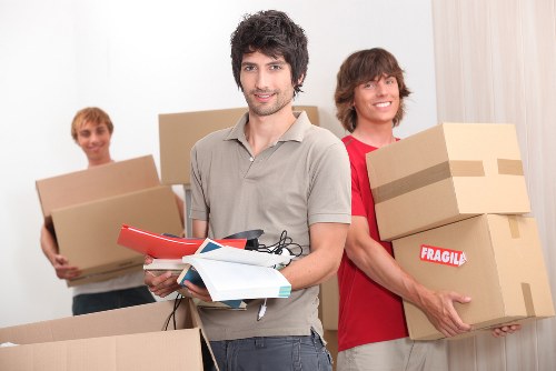 West London removal truck hire for Holland Park businesses