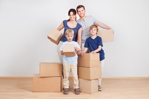 Flexible van size for flats, houses, and office moves near Holland Park