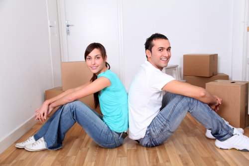 Man and van removals for residential and commercial customers in Holland Park