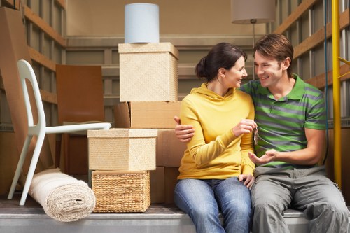 Local moving support for Holland Park residents and businesses